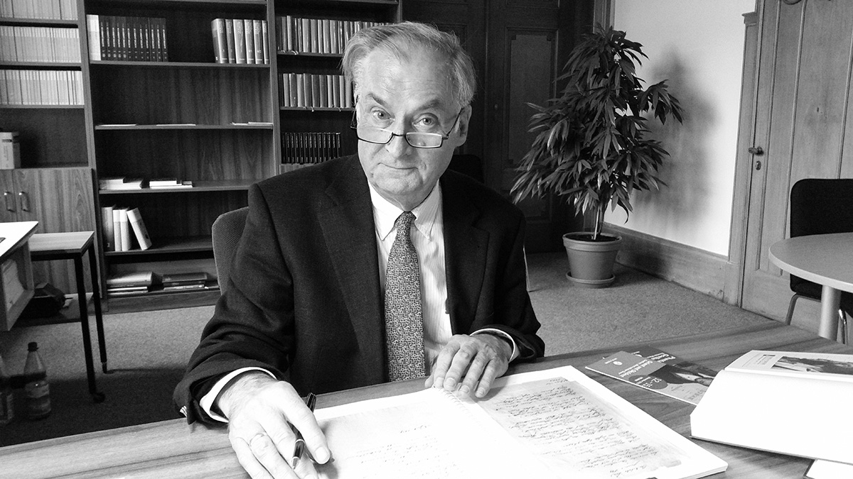 Prof. Dr. Jochen Golz